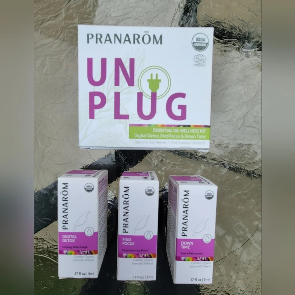Pranarom Unplug Essential Oil Wellness Kit